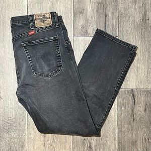 34 X 30 Dark-washed Wrangler jeans
